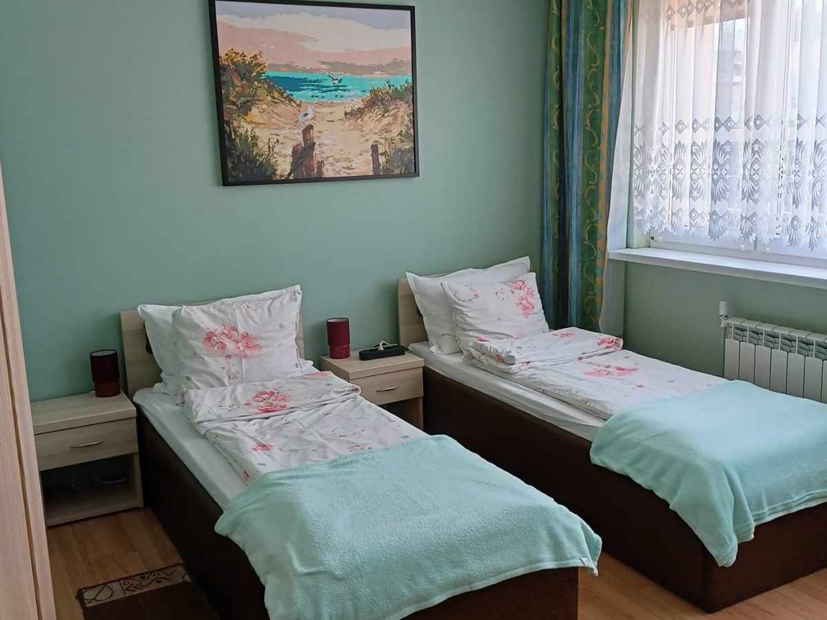 Pokój 5 — dwa łóżka